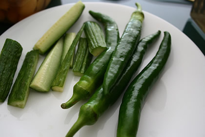 Chili papricice i krastavci