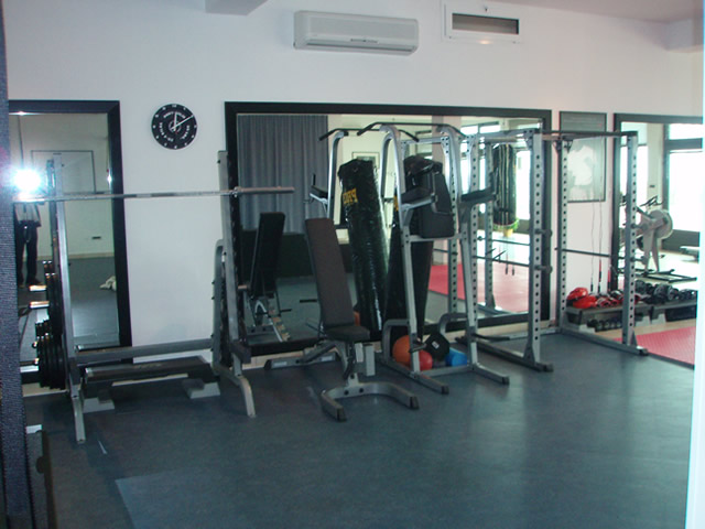 Fitness studio "Extreme fitness"