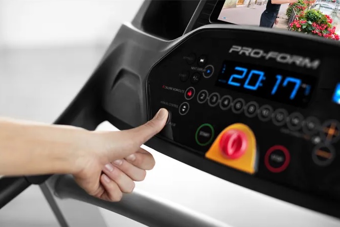 Traka za trčanje Pro-Form 105 CST