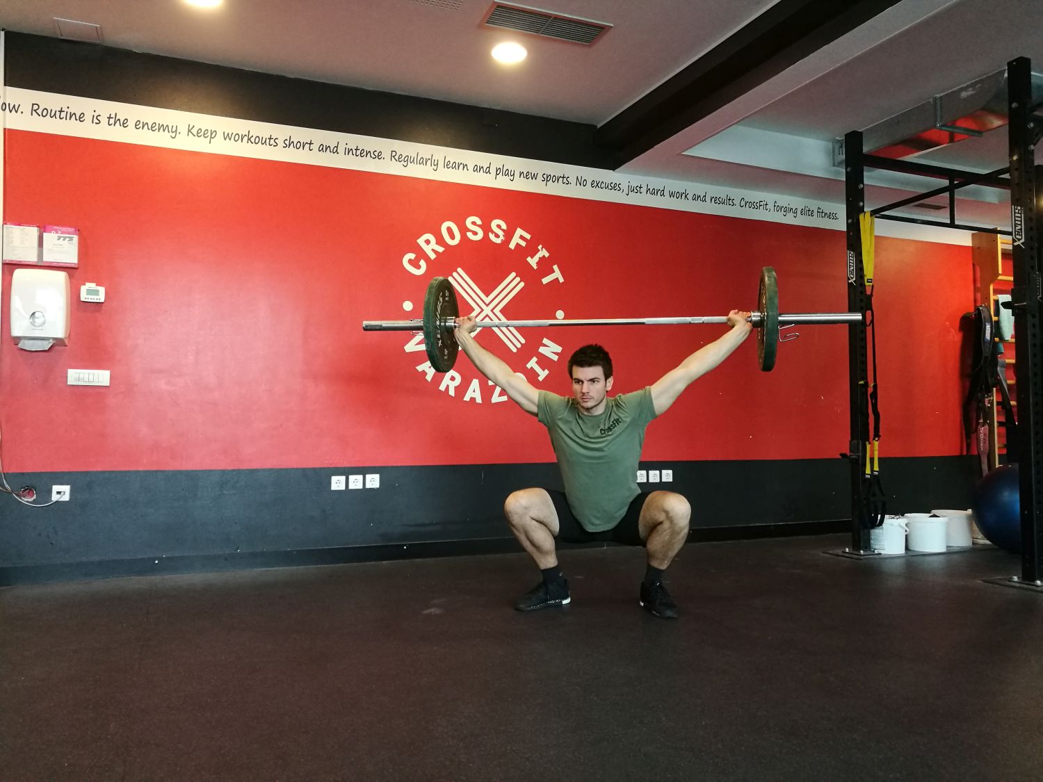 overhead squat