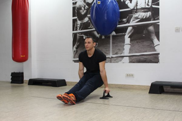 l-sit