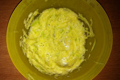 Souffle s jabukom i cimetom